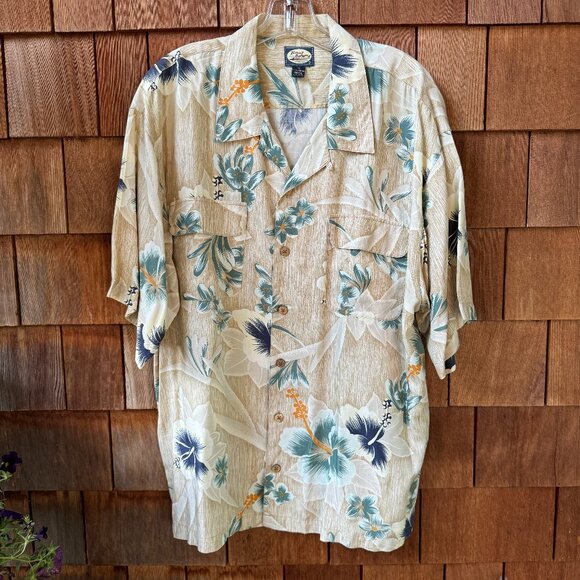 EUC Tommy Bahama Hawaiian Print Short Sleeve Camp Shirt in Men's X-Large - Picture 1 of 8